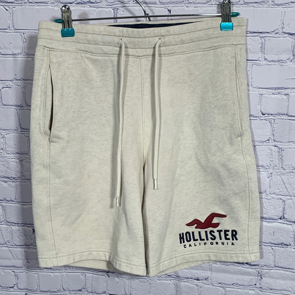 Hollister Mens Sweatshorts Cream With Embroidered Logo Size XS Athleisure Lounge